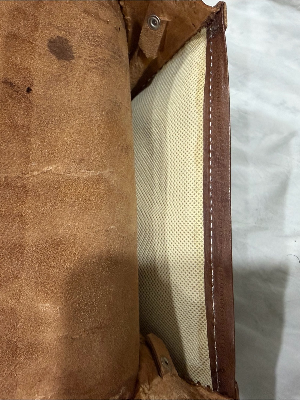 Hand-Tooled Brown Leather Crossbody Bag - Picture 6 of 7
